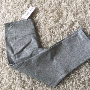 NWT OV outdoor voices kneecap leggings XS Dove